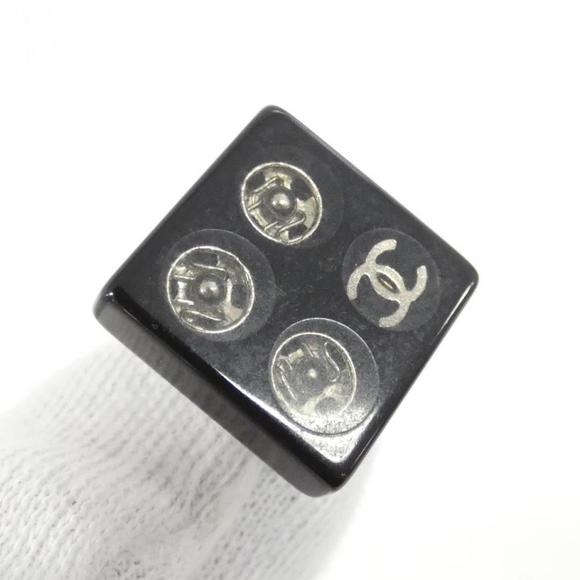 Chanel Earrings - Picture 3 of 4